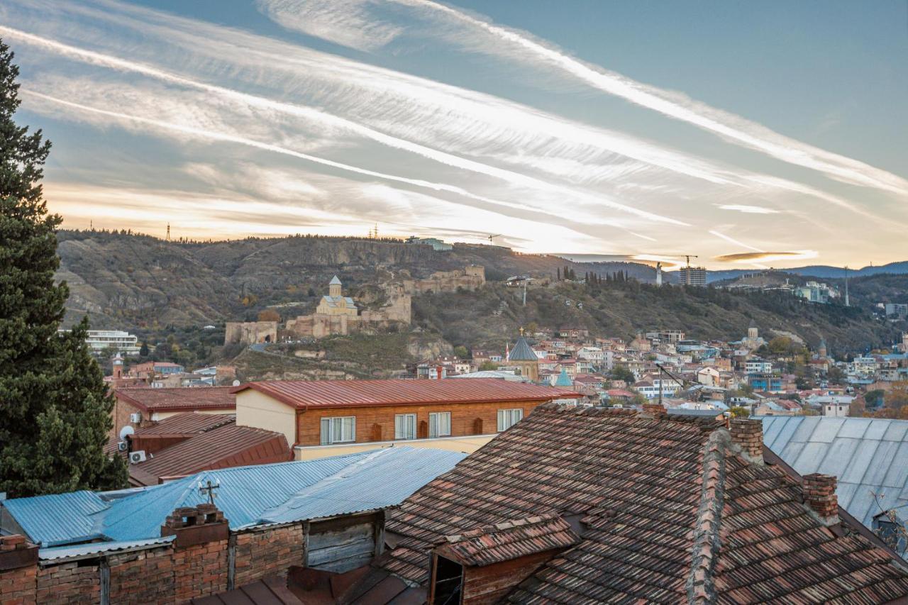 Sunny Hotel Tbilisi Esterno foto